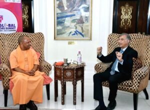 YOGI MEETING WITH HEERANANDANI